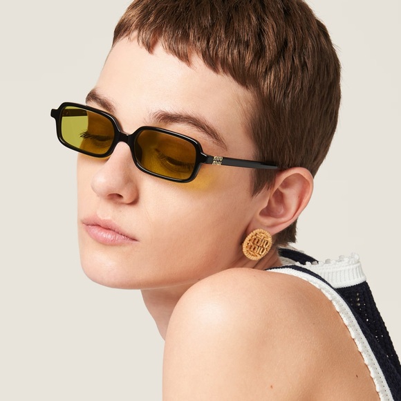 NEW MIU MIU MU11ZS 16K070 SQUARE MU11ZS WOMEN MU11ZS 16K07O BLACK SUNGLASSES - Picture 1 of 14